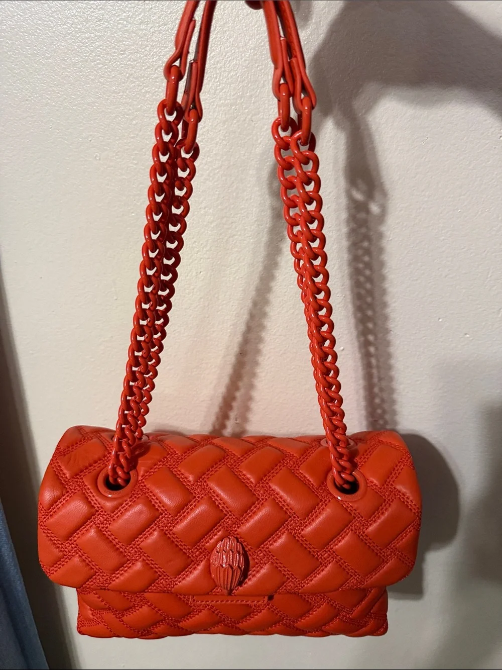 KURT GEIGER KENSINGTON DRENCH BAG ORANGE. Soft lambskin leather.